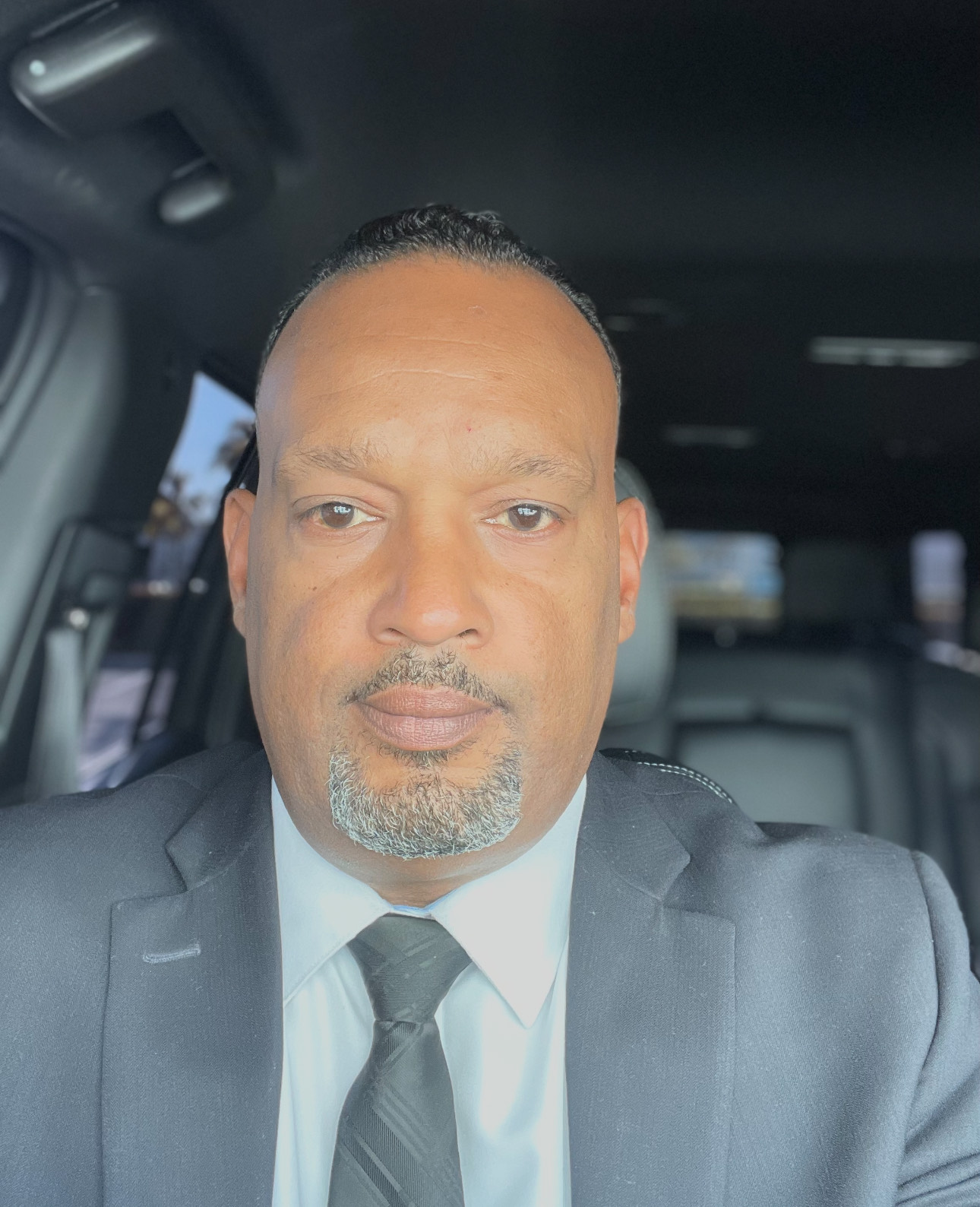 Edwins S Perez - Professional Chauffeur at Bay Harbor Black Car Service